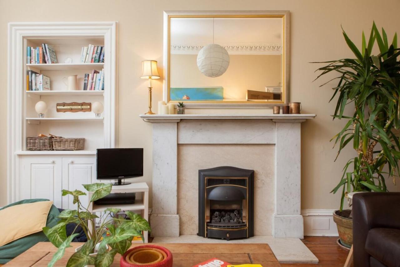 Amazing 4 Bedroom Just Off The Meadows * Édimbourg