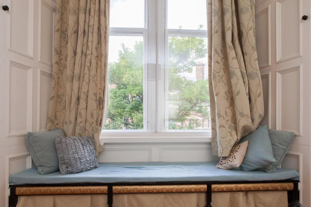 Appartement Amazing 4 Bedroom Just Off The Meadows *